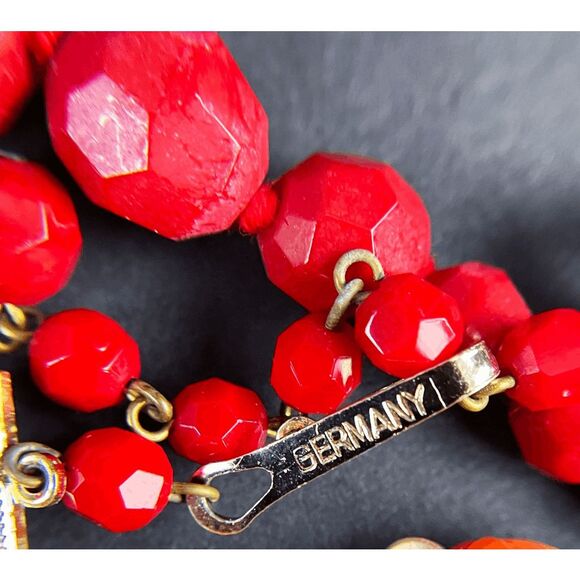 Double Stranded Red Onyx Signed Germany Vintage 50s Beaded Necklace - Picture 2 of 5